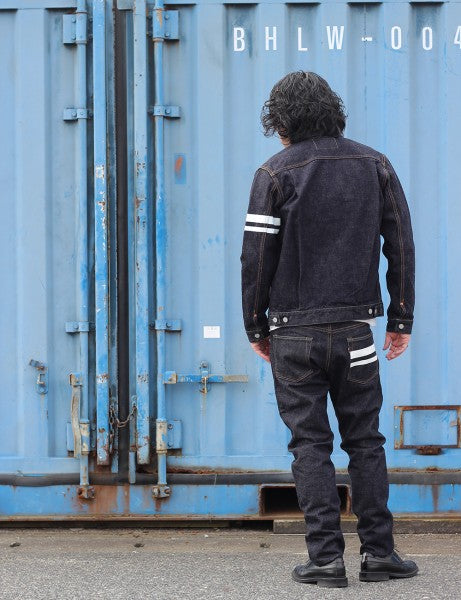0105SP 15.7oz Deep Colored Indigo Going to Battle Label narrow tapered (One Wash)