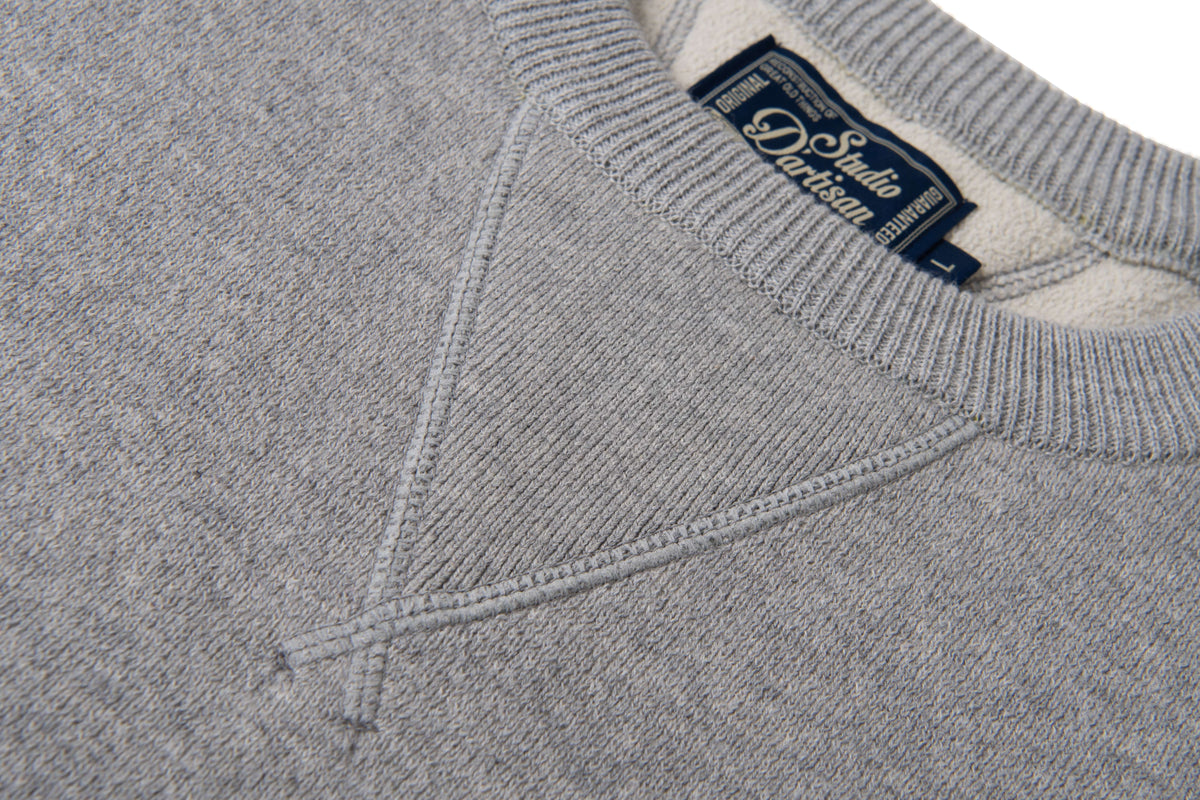 8224 Knitted Sweatshirt