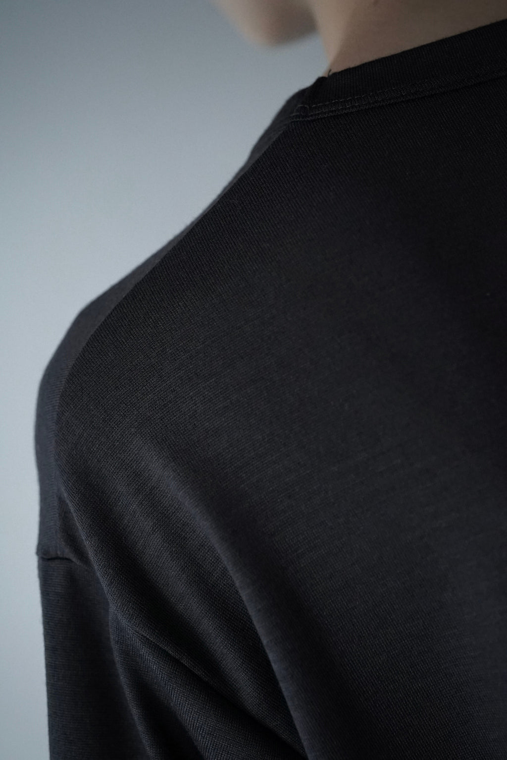 【CAPERTICA】CAP707CS02 Super140s Washable Wool DC_Jersey / RF Wool Tee