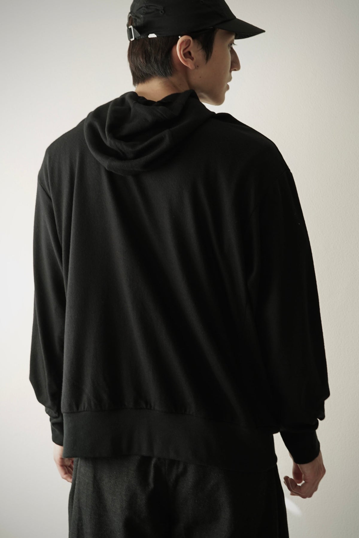 【CAPERTICA】CAP707CS35 Super140s Washable Wool MW_Jersey / F/G-Parka