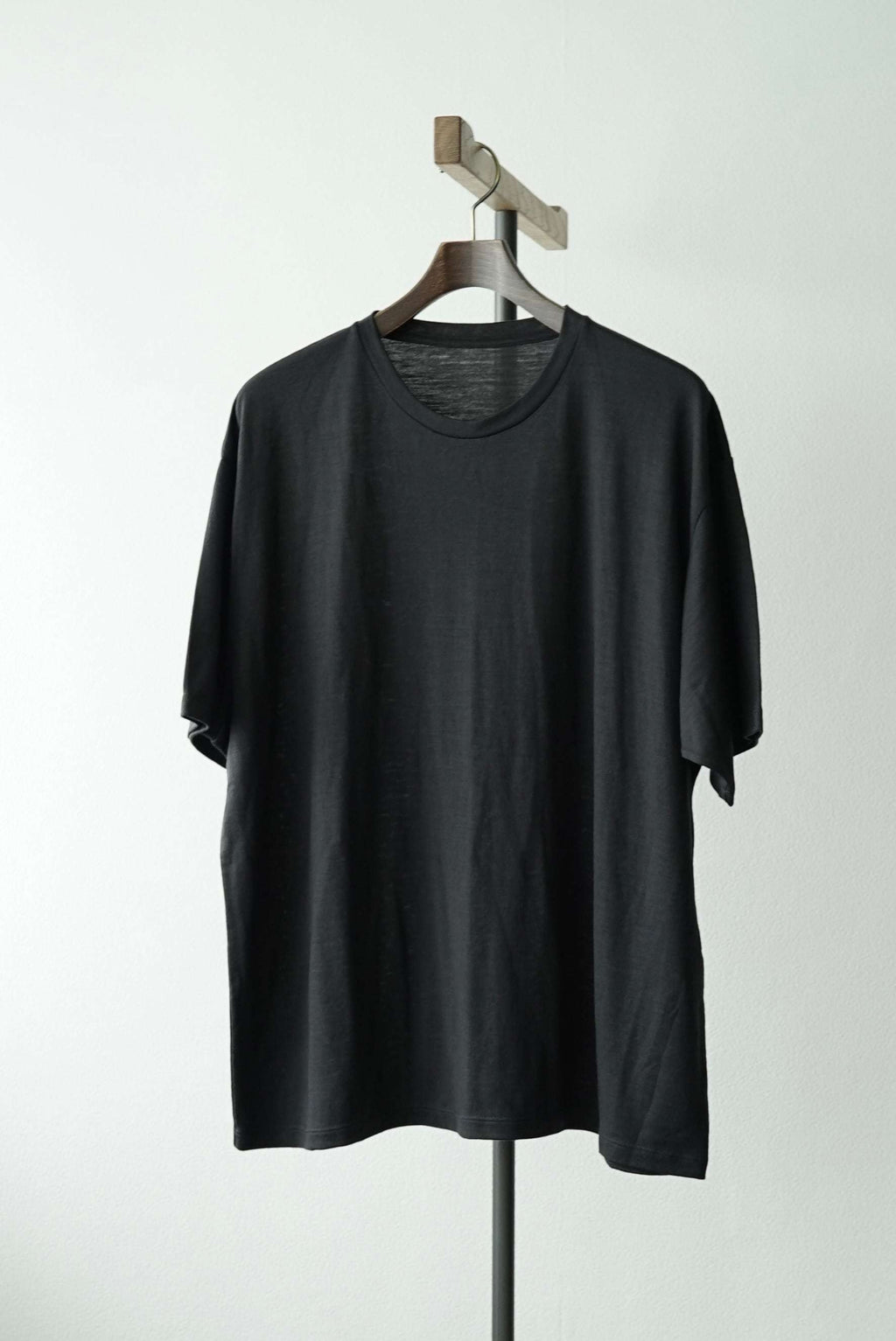【CAPERTICA】CAP70802-_2 Super140s Washable Wool Jersey / S140 Wool Tee