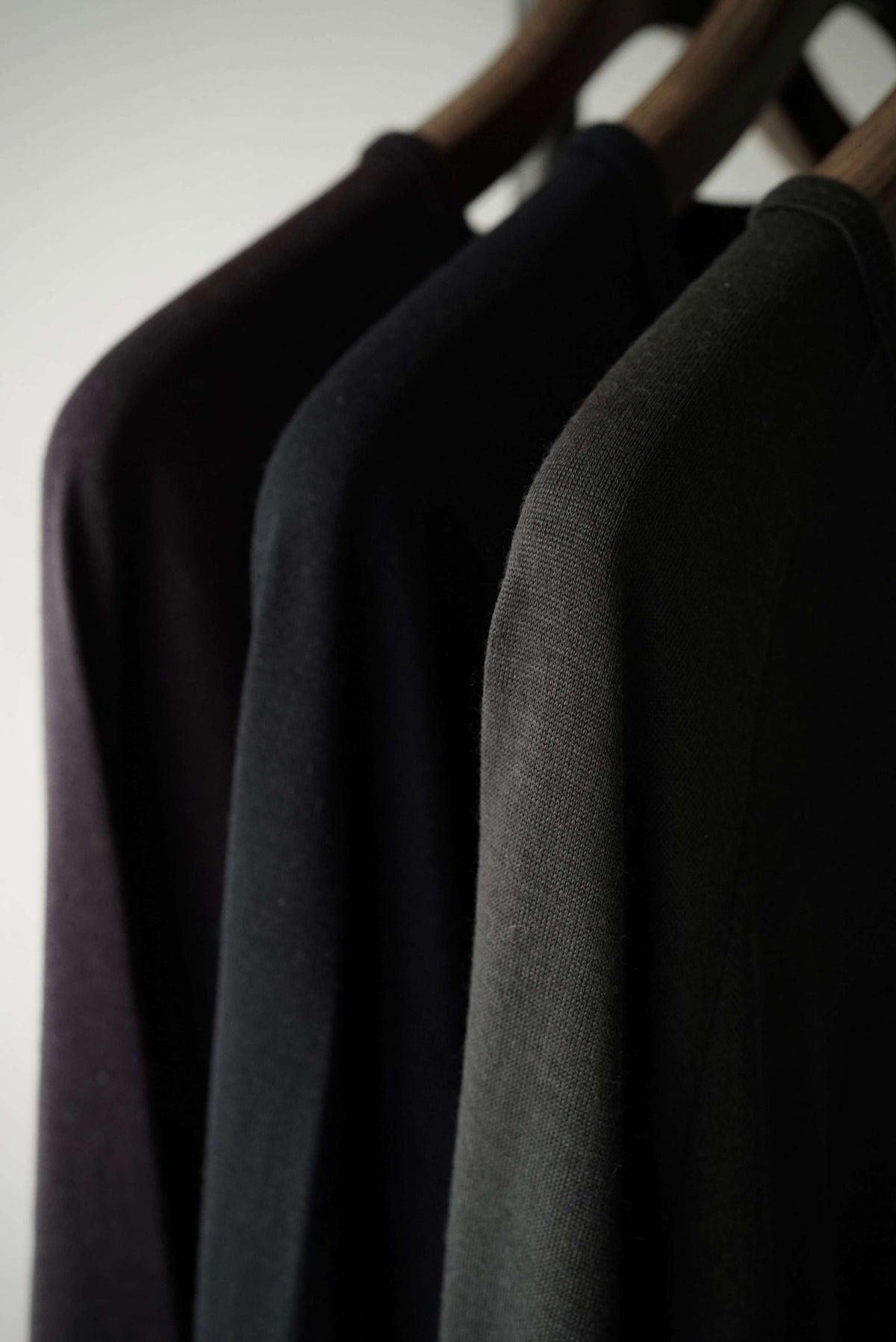 CAP708CS24 Super140s Washable Wool Jersey /Baseball Tee