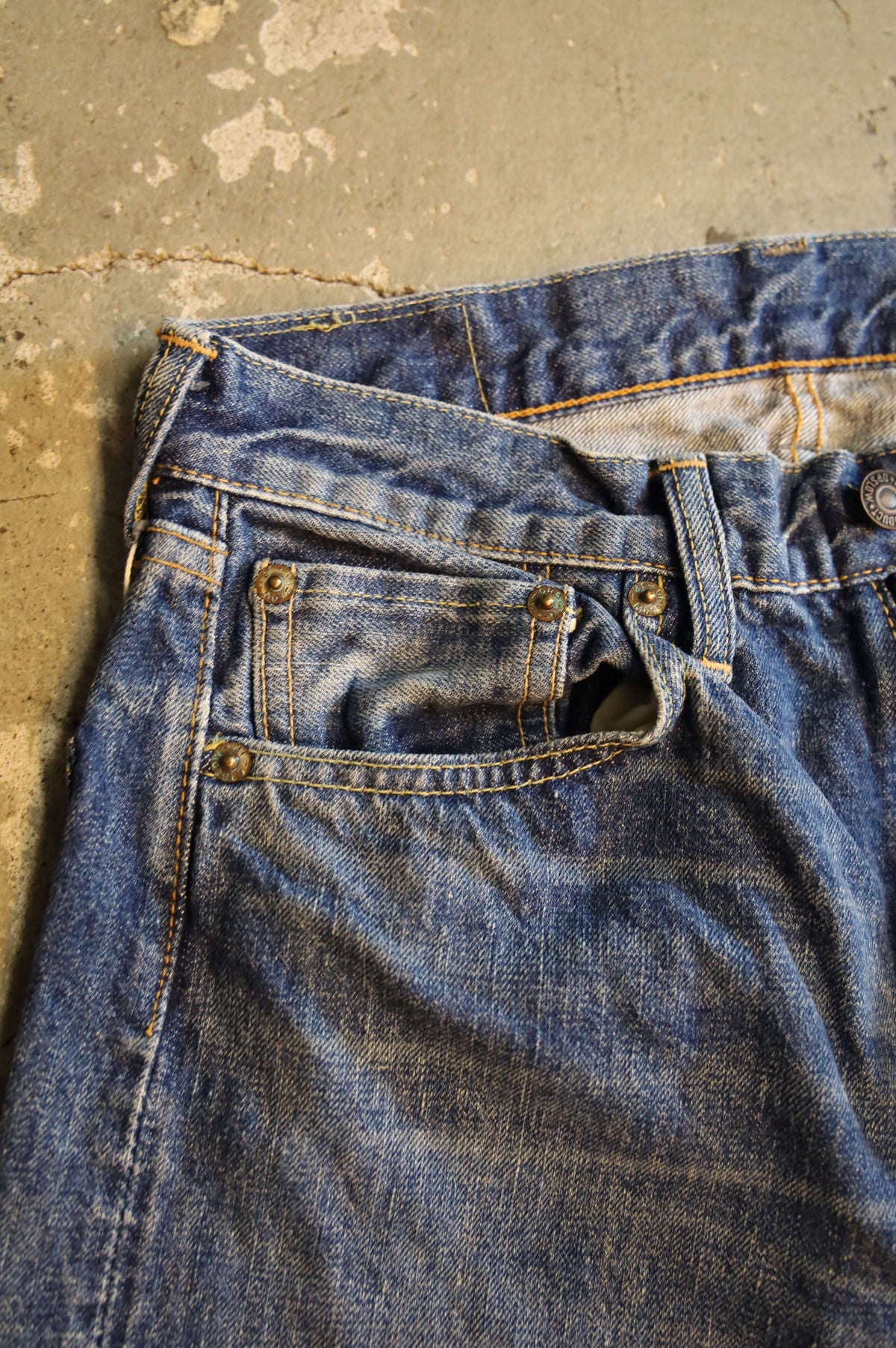 01-0107-84 107 IVY FIT-2YEAR WASH
