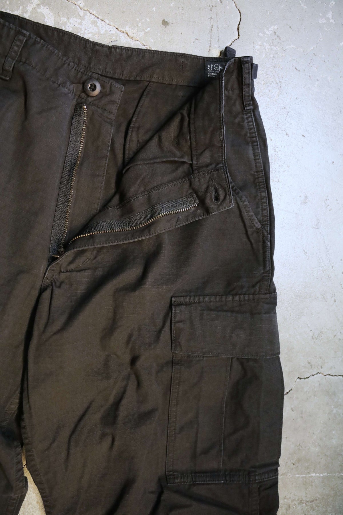03-V5260 RIP VINTAGE FIT 6 POCKETS CARGO PANTS (61S BLACK STONE)