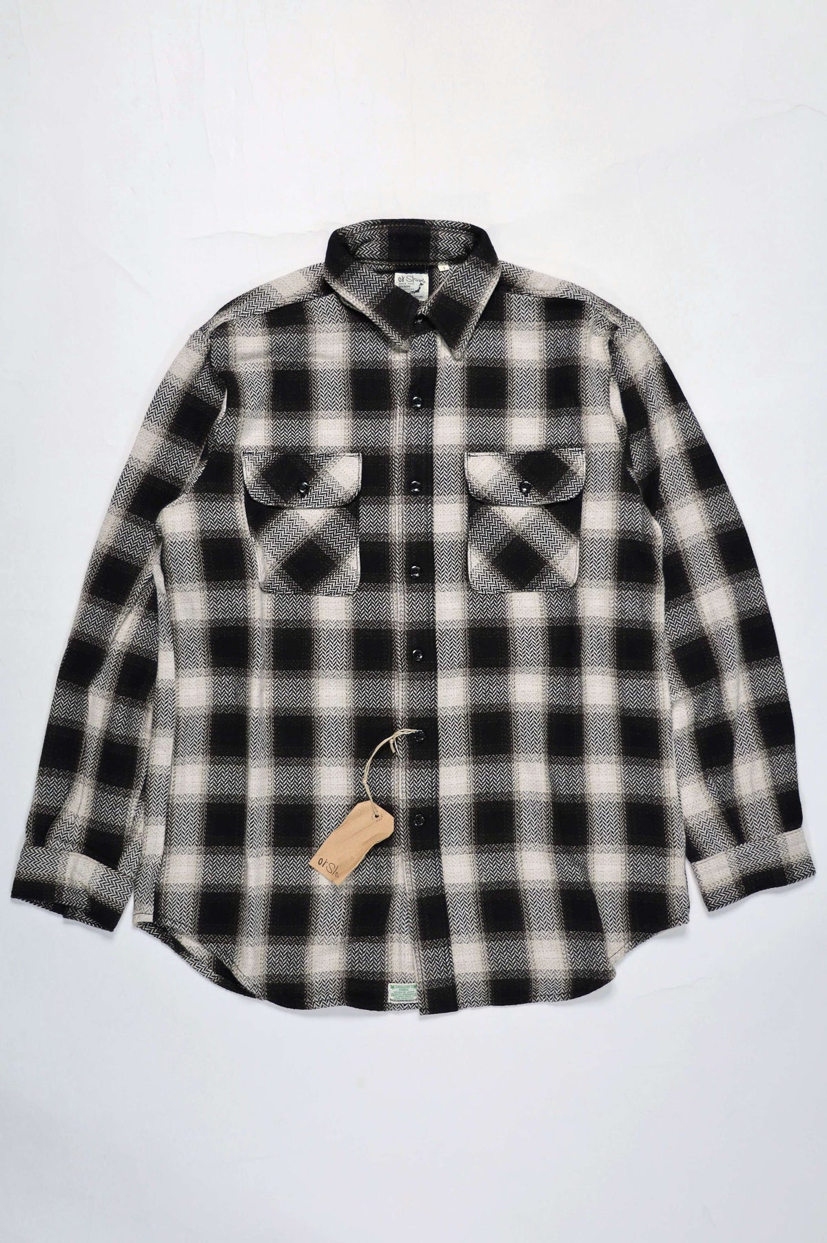 01-V8072 RELAX FIT FLANNEL SHIRT (161 Black Check)