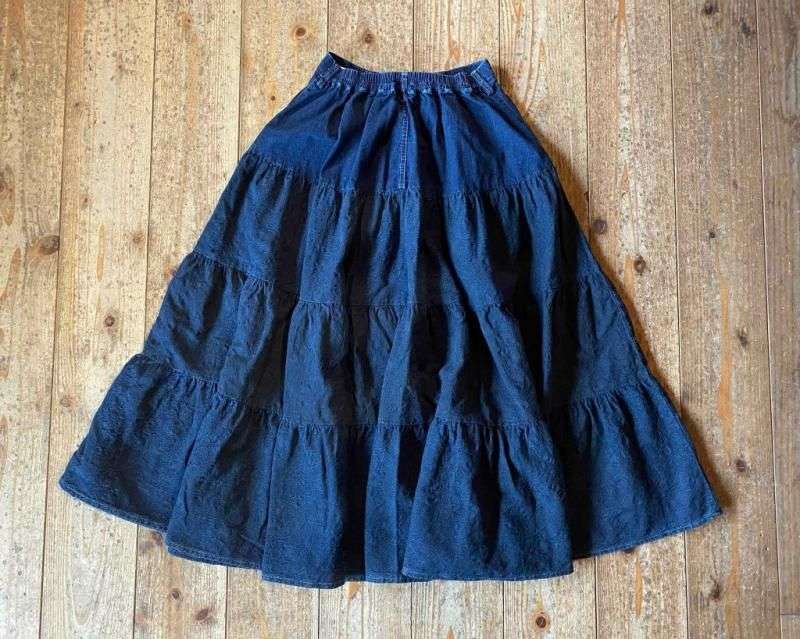 La-TESK-0212 Tiered Skirt (Paisley)
