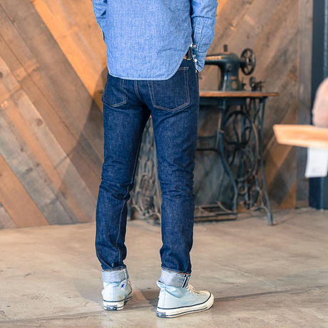 TCBSLIM50SJEANSR TCB 13.5oz Slim R 50's High rise slim straight
